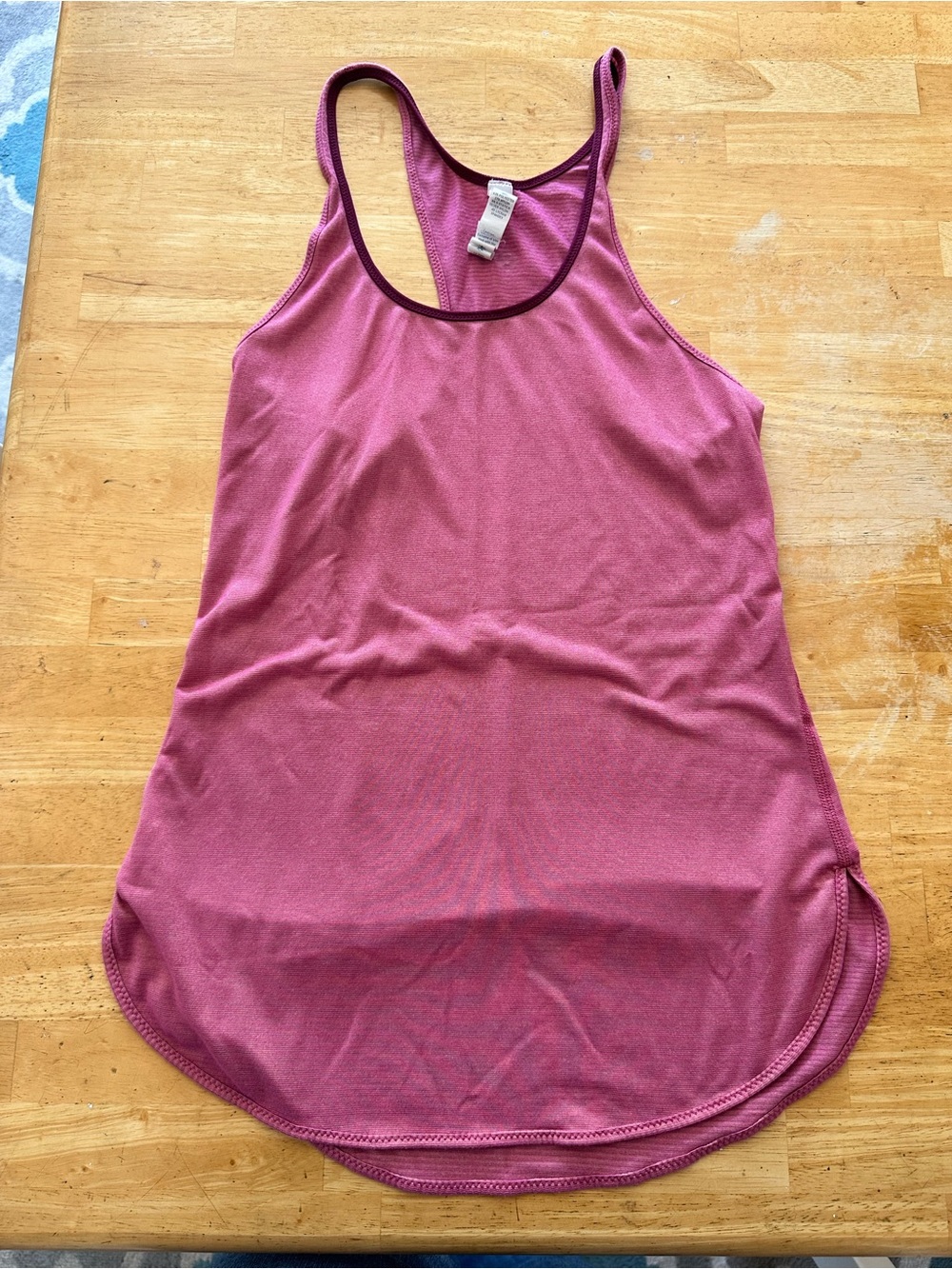 Lululemon tank top size 4